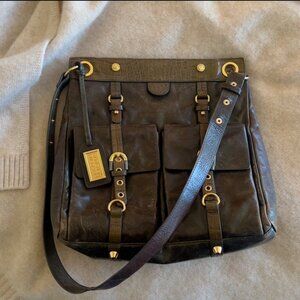 Badgley Mischka Olive green leather/croc handbag